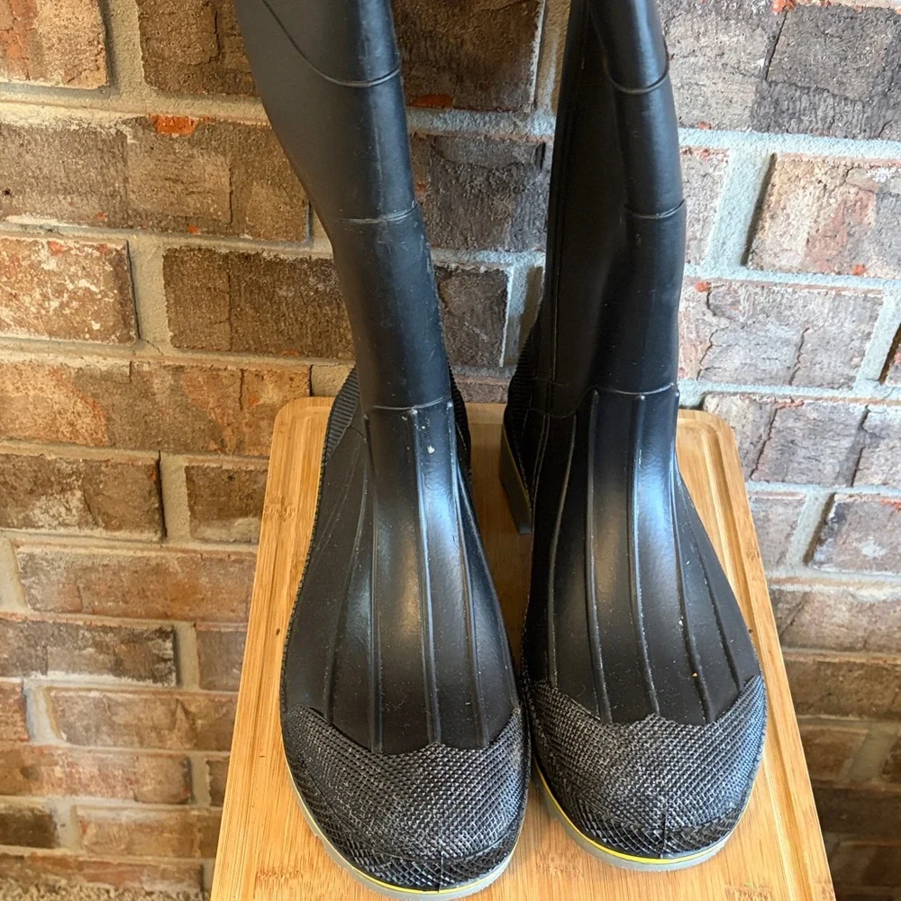 Servus Men's Black Steel Toe PVC Work Boots